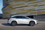 Lexus RX450hL 2018 года (UK)